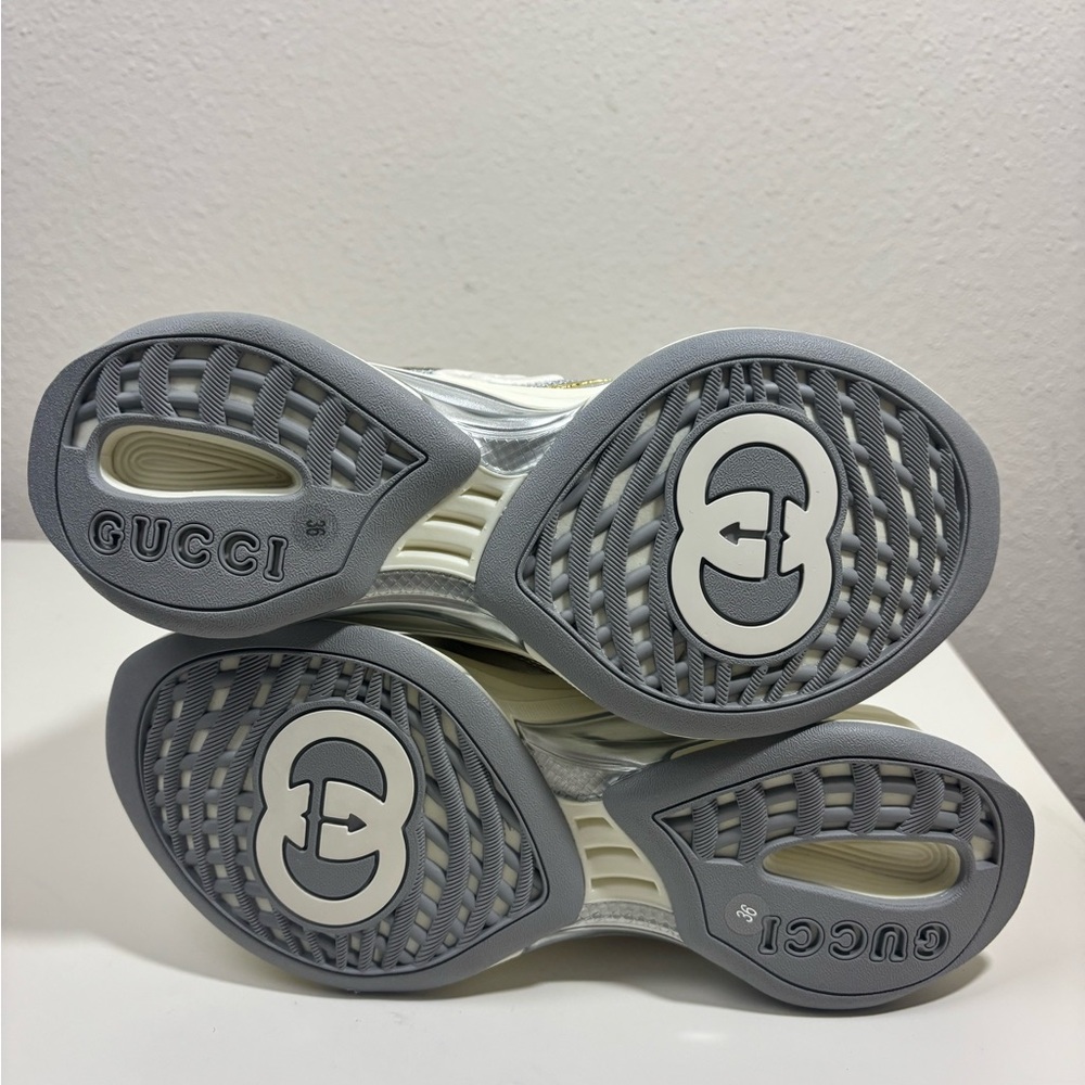 Gucci Run ultralight Low Top Sneakers - Picture 8 of 8